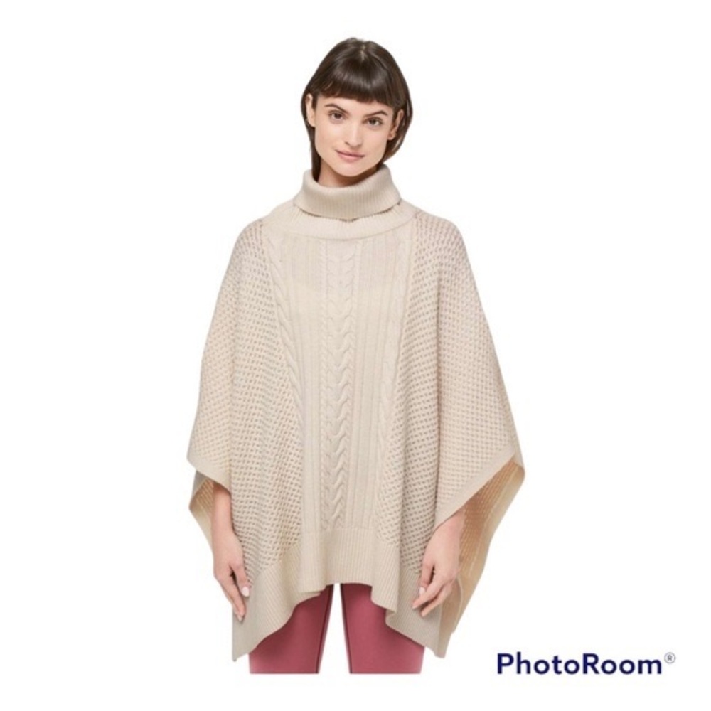 LULULEMON Rolling in the Warmth Poncho Merino Wool Turtleneck Angel Wing OSFA